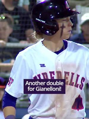 Doubles for dayyyyssss. #wpbl #sffirebells #womensbaseball #womenssports #womeninsports