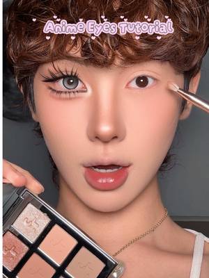 🪄𝐀𝐧𝐢𝐦𝐞 𝐄𝐲𝐞 𝐓𝐮𝐭𝐨𝐫𝐢𝐚𝐥 𓇬🎀  Feeling like an anime character with this look  ⸝⸝  𑣧⃙̴ཻ̑꙯⃩⃔⃕͡᷍  ༝  𑣧⃙̴ཻ̑꙯⃩⃔⃕͡᷍ ⸝⸝♥  ✎ 𝗽𝗿𝗼𝗱𝘂𝗰𝘁𝘀 𝘂𝘀𝗲𝗱  patricktabeauty taupe clair & holiday vacances palette kvdbeauty mad max brown liner  urbandecaycosmetics liquid stick melted onyx  Obalen contact lenses  #animeeyes#makeuptutorial