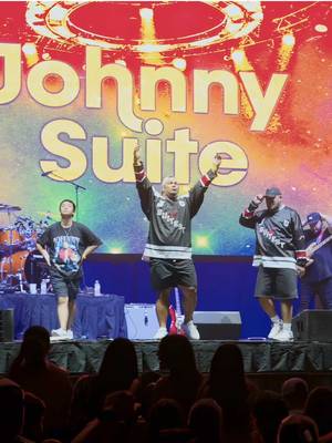 @Bruno Mars performances have always been the standard for me, so I had to take a crack at this one! 😂 PLUS SIZE BRUNO COMING THROUGH 🤣🕺🏽🔥 ***Shout out my USO Bam for getting us right!  #JohnnySuite #BrunoMars #Finesse #ShowMan 