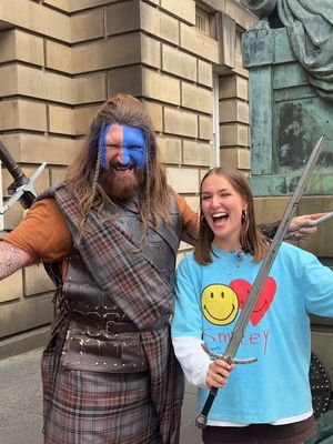 We took Smiley News to the Edinburgh Fringe! 🎭 The streets were full of performers, creatives and curious minds - so naturally, we had to stop a few people for a chat. #Edinburgh #Fringe #edinburghfringe #fringefestival #fringefestival2026