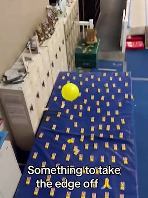 😭 (via @calen_chan) #legos #ouch #balloon #espnsocial