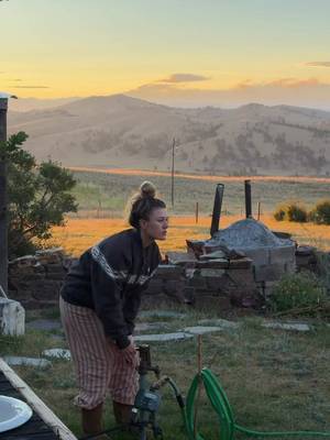making moves and building my animal army🙂‍↕️ #homestead #montana #ditl #fall #cabin 