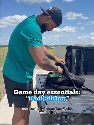 #ad Every parent knows the struggle… one minute everybody’s having fun and the next minute somebody needs a tissue. 😂 So having @Kleenex®️ Brand Snap & Go™ within reach has honestly become a MUST for our family. 🙌🏽 #KleenexPartner #FallFitness #GameDayReady