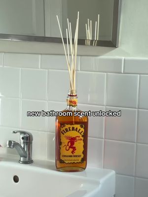 it also makes a lovely housewarming gift!