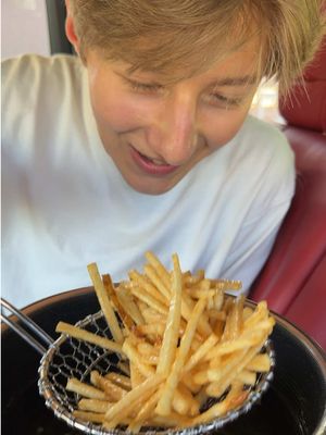 Backseat Burger @Kian Hiatt 