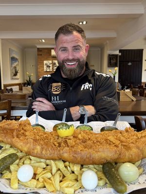 THE WORLD’S BIGGEST FISH & CHIPS?! 🤯🐟🍟 Meet CODZILLA. A ridiculous 90oz of cod served with chips for £60 at Marino’s Fish & Chips in Sittingbourne, Kent. This thing has to be seen to be believed. 😂 Could you finish it? 📍 Sittingbourne, Kent 🐟 90oz CODZILLA 💰 £60
