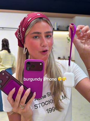 okay now I’m SOLD 😮‍💨🤏🏼 *invited* #apple #applepark #iphone18 #burgundyiphone 