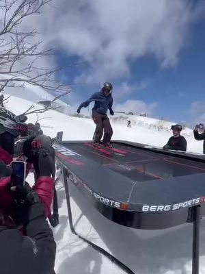 Ski trampoline