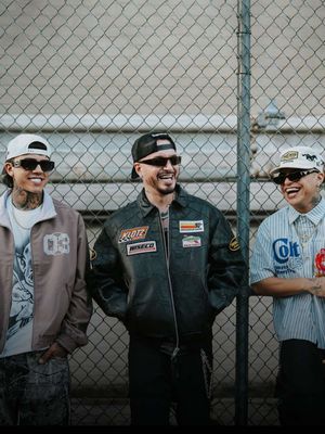 ¿Alguien dijo cumbia? ⚡️ “Qué Ironía” junto a @La T y La M ya disponible en todas las plataformas 🇨🇴🇦🇷 Legooooooo!!! 