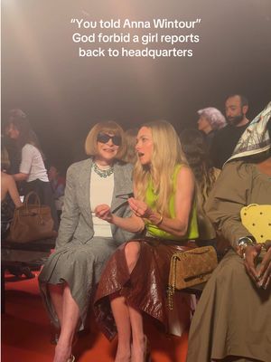 #annawintour and #amandaseyfried catching up at the Tory Burch show #nyfw 