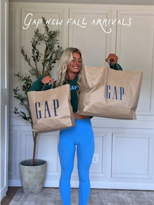 Gap is absolutely winning fall this year 👏🏼🍂 these are the kind of outfits I’ll actually live in—oversized sweatshirts, comfy sets, wide leg denim + all the cozy mom uniform vibes. Which look is your favorite?! Gap fall outfits, Gap women’s clothing, fall outfit ideas, casual fall outfits, mom style, cozy mom outfits, matching sweat sets, oversized sweatshirt outfit, wide leg jeans outfit, fall athleisure, comfy fall outfits, everyday mom style, affordable fall fashion, neutral fall outfits, fall 2026 fashion #GapStyle #FallOutfits #MomStyle #FallFashion #CasualOutfits