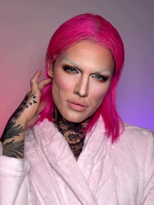 The Phoenix always rises out of the ashes 🐦‍🔥 #jeffreestar #makeup #costume #cosplay 