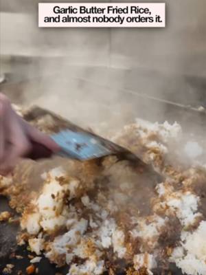 Most people stick with the steamed white rice, but you actually have options. If you want a little more flavor, you can swap the base in any bowl for our Garlic Butter Fried Rice or Stir Fry Rice Noodles. We prep it fresh on the griddle every day. Drop by our Chicago location to try it out, or order directly online at bowlsofrice.com. 🍚 #bowlsofrice #bowlsofricechicago #avondale #spauldingavechicago #chicagoillinois