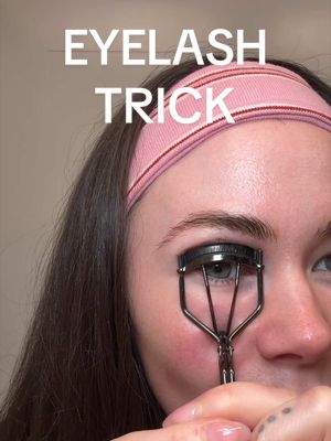 Your lashes will never be curlier!! Everything linked in my amazing storefront  #lashes #BeautyTok  #beautyhacks 