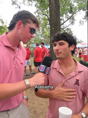 Chill Alabama fan shares his experience tailgating with Ole Miss in the Grove #olemissfootball #oxfordmississippi #secfootball #CollegeFootball #thegrove 