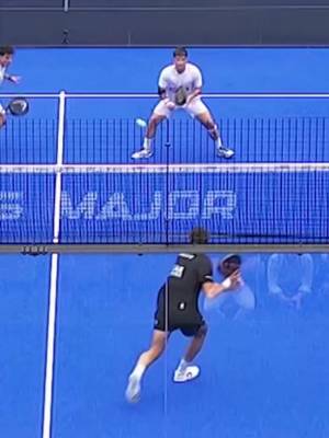 @Javileal03  🫡🤯 #padel #padelpoint #premierpadel #wilson 