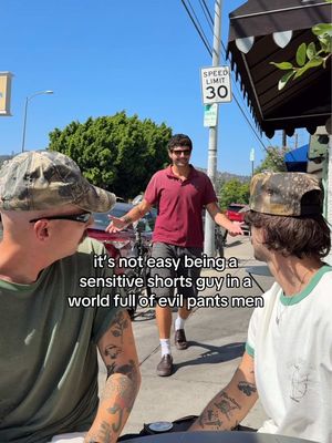 bro it’s 95 degrees it’s ok to show your calves @paul klein @Max4Cracks @Fitzgerald Checksworth @internetgentleman #fyp #mensstyle #summerstyle 