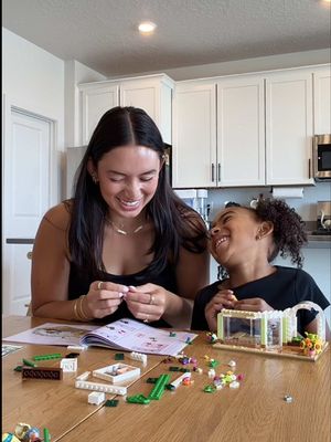 This one might be my favorite set we’ve done yet 🥹🌷 There’s nothing sweeter than watching your kids get completely lost in their imagination and then seeing that imagination inspire them to do something kind for someone else 🥹 Her real-life bouquet turned out just as cute, if I do say so myself 💐😭 #ad #LEGOPartner #LEGOFriends  @LEGO 