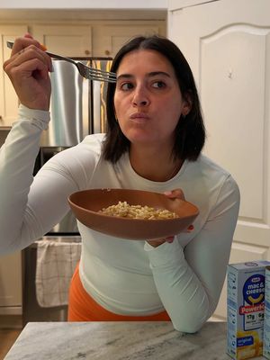 #KraftPartner This @kraftmacandcheese PowerMac lunch supports me in the best with a high protein and fiber packed lunch that’s so convenient! Both original and white cheddar flavors in stores now.