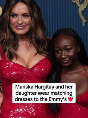 #Emmys host Mariska Hargitay and daughter Amaya matching for tonight's red carpet ❤️