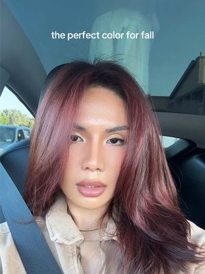 The perfect color for fall 🍒🍂 If you’ve been thinking about going red… consider this your sign 🤭 #FallHairColor #RedHair #HairTransformation #HairTransition #Redhead 