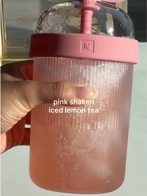 pink shaken iced lemon tea 💗🍋💫 recipe: 〰️75ml elderflower concentrate  〰️ice 〰️1/4cup jasmine tea 〰️1/4cup pink lemonade #homecafe #aestheticdrinks #drinkrecipe #refresher #shakentea