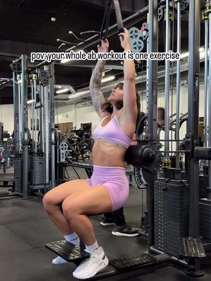 My favorite ab exercise - I don’t need anything else than this! You can find it in @OWNU #strengthtraining #abexercise #gym #gymtips 