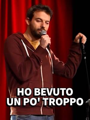 Ciao amici, metto questa battuta ormai classica che ancora non avevo caricato per ricordarvi che dal 25 settembre inizia il mio nuovo tour di stand-up comedy COMICO DAI RUOLI MAI PRINCIPALI. Info e Biglietti su THECOMEDYCLUB.IT 25.09.26 FIRENZE Teatro Niccolini 26.09.26 FIRENZE Teatro Niccolini 09.10.26 ANCONA Teatro Italia 17.10.26 BOLOGNA Teatro Celebrazioni 23.10.26 ROMA La Nuvola 04.11.26 NAPOLI Teatro Bellini 10.11.26 MILANO Teatro Carcano 11.11.26 MILANO Teatro Carcano 21.11.26 TORINO Teatro Colosseo 30.11.26 GENOVA Politeama 04.12.26 PESCARA Teatro Circus 15.01.27 LECCE Teatro Apollo 16.01.27 BARI Cinemas Showville 01.02.27 PALERMO Teatro Golden 02.02.27 CATANIA Teatro Ambasciatori 07.02.27 CAGLIARI Teatro Massimo 11.02.27 PADOVA Hall 12.02.27 PADOVA Hall 18.02.27 PERUGIA Auditorium San Francesco Altre date in aggiornamento. Ci vediamo in giro, ciao. #comedy #standupcomedy #simpatia #buonumore 