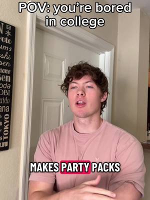 Looking for something fun to do in college? Download Jackbox Games today for a perfect game night! #JackboxGames #college #GameNight #collegelife @Jackbox Games 