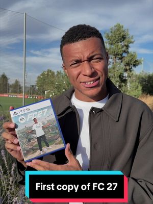 A gift fit for a Cover Star. The first copy of #FC27 delivered to Kylian Mbappé.  Pre-order now and play on Sept 18 with Early Access.