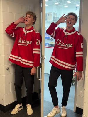 @Chicago Steel Well, they might have a couple things in common #ushl 