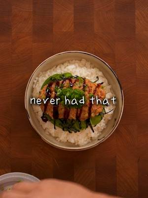 This doesn’t feel fair 🤨 Spicy Tuna Donburi #cooking #Recipe #quickrecipes #EasyRecipes #DinnerIdeas 