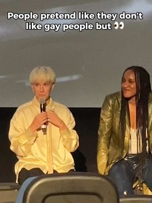 Rapinoe doing a Q & A and after her Doc premiere at TIFF, spitting facts 🏳️‍🌈 #meganrapinoe #womenssoccer #nsl #nwsl #tiff 
