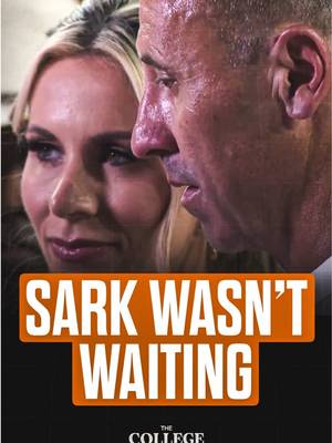 ESPN was having technical difficulties which made Steve Sarkisian decide to leave his halftime interview to go talk to his team while down 20-3 vs Ohio State 🎤  Thoughts? 🤔  (🎥: noah_gross27/X & kxan_news) #texas #hookem #football #cfb #CollegeFootball 