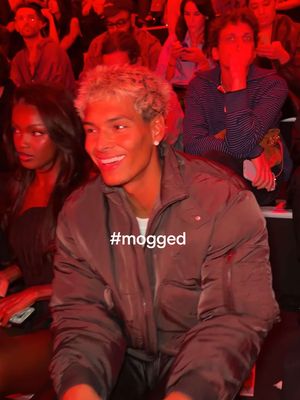 In full h&m btw @Marlon 