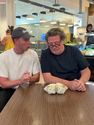 Trying @Marco Pierre White new sandwich from @sandwichsandwich 