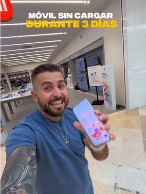Hoy me pasé por la Xiaomi Store para poner a prueba el nuevo REDMI Note 17 Series 👀📱 ¿Resistencia al agua? ¿A las caídas? Mejor verlo en persona! #REDMINote17Series #REDMINote17ProMax5G #REDMINote17Pro5G #REDMINote175G #REDMINote17
