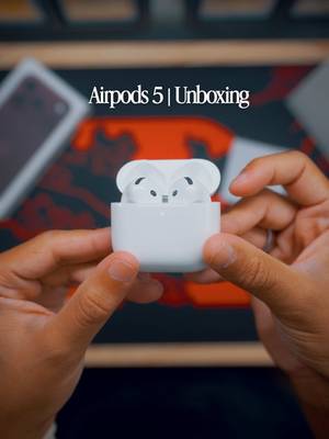 Unboxing the NEW Airpods 5! 🎧