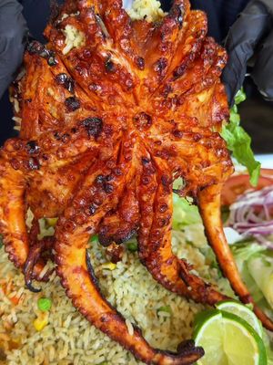 The BEST combo! 🐙🔥🍺 Charcoal-grilled octopus with an ice-cold Michelada at Mariscos Los Chavalones! Smoky, tender, refreshing, and seriously SO GOOD! 😮‍💨 Tag your seafood buddy and come hungry! 👀🔥 📍 Mariscos Los Chavalones 2751 W Lincoln Ave, Anaheim, CA 92801  #grilledoctopus #mariscos 