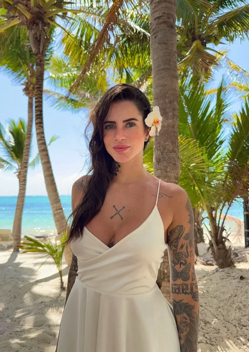 Dumpzinho de um dos lugares mais lindos que fui na minha vida, uma praia escondida no México 🇲🇽 #mexico #tulum 