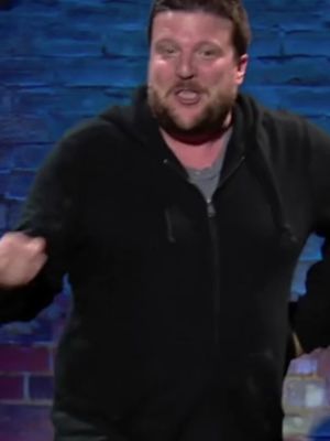 Come see me live. Or go watch this on my yt page. Cheers. #standupcomedy #markforward 