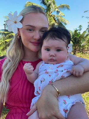 Ari’s first Sunday in Samoa 🤍🇼🇸