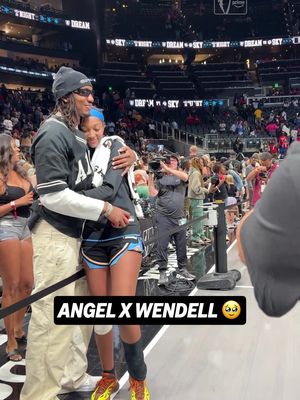That little head bop 💙 #cute #wholesome #Love #WNBA #NBA 