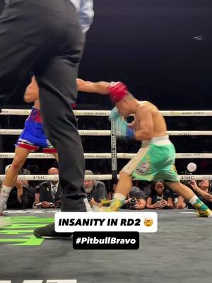 INSANITY IN ROUND 2! Nestor Bravo fires back with a double leg! 🚨🇵🇷💥 #PitbullBravo | Live NOW on DAZN