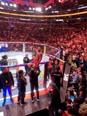 Joshua Van!!! El campeón retiene #CryptoCom #UFC331
