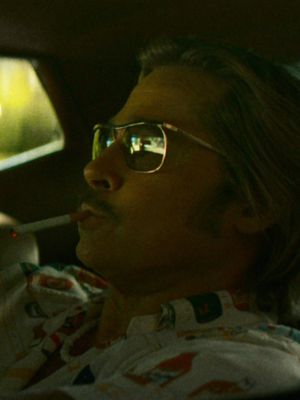 Brad Pitt, Cliff Booth olarak geri dönüyor; ama bu kez yıl 1977 ve Hollywood bambaşka bir yer. David Fincher’ın yönettiği ve Quentin Tarantino’nun yazdığı CLIFF BOOTH'UN BAŞINA GELEN DİĞER TALİHSİZLİKLER, 23 Aralık’ta sadece Netflix’te.
