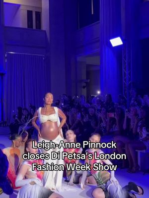 Some #LondonFashionWeek mothering!! #DiPetsa #leighannepinnock 