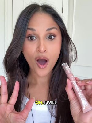 Obsessed with this @babe.original Cloud 9 Lip Serum! I’m the type of person that never leaves the house without a lip oil and this lip peptide will definitely be added into the rotation! I’m wearing the shade Vanilla Breeze and it feels like AC for your lips because it’s so cooling. It feels like a weightless hydration that helps soften the look of fine lines overtime! Sign me up! #BabeOriginal #BabeLash #BabePartner