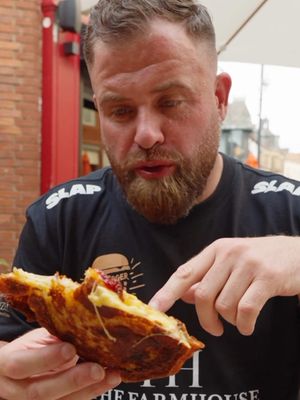 My bill at Crafty came to £60.50… 😳💸 The food? Absolutely banging. 🔥 The price? That’s where the debate starts… 📍 Crafty, Leicester Would YOU pay it? 👀 #Leicester #FoodTok #UKFood #FoodReview