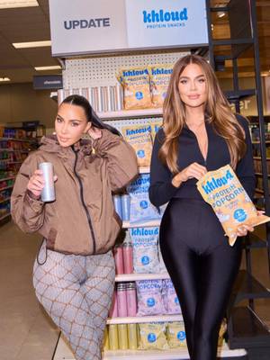 Kim and Khloè take @Target Find Khloud’s new Pumpkin Spice Protein Popcorn and UPDATE’s 5 core flavors & new Passion Orange Guava at Target stores nationwide. @KhloudFoods 
